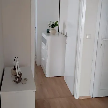 More Apartment *