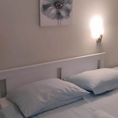 Apartment More