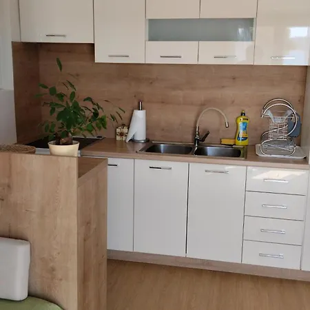 Apartment More *
